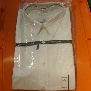 Van Heusen White Mens Dress Shirt